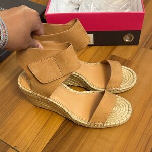Vince Camuto Tan Espadrille Wedge Sandals